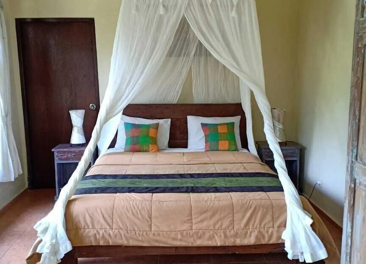 Semanggi Cottage Убуд 2*,